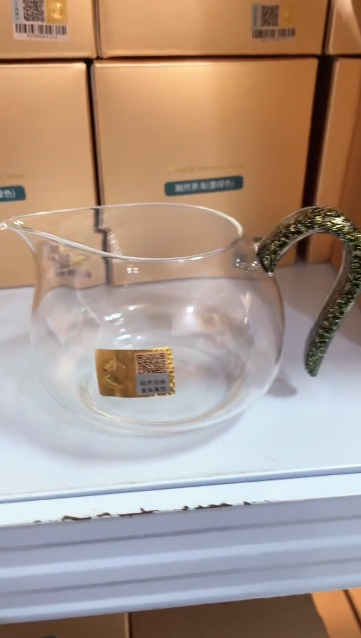 【闪购商品】淡然黑金。。。。。