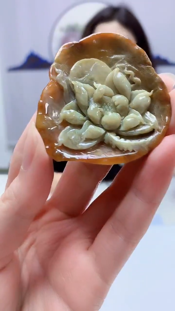 【闪购商品】定制翡翠未镶嵌4829zm-毛货挂件82