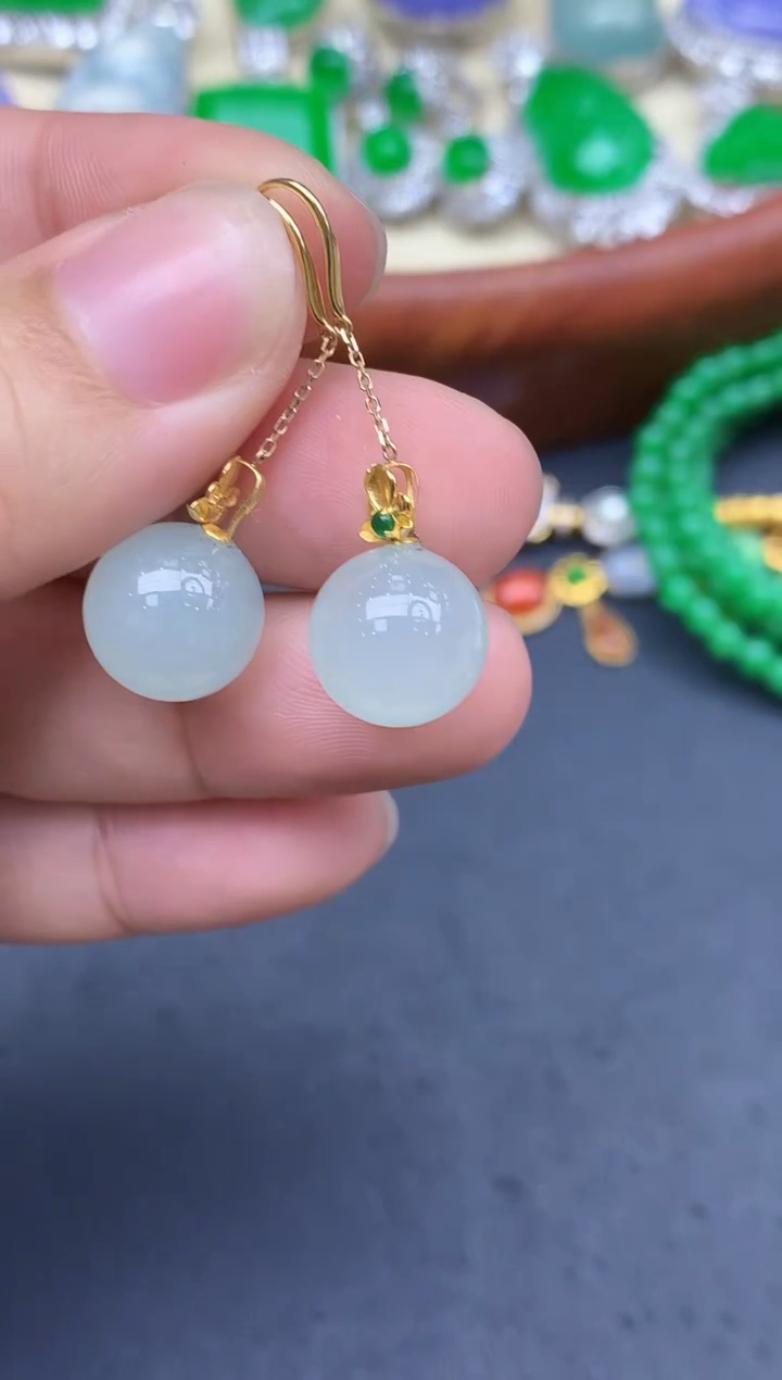 颈饰18K金镶嵌翡翠389-中国好珍宝