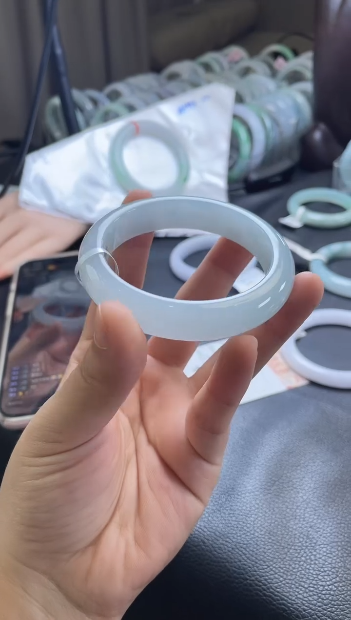 未镶嵌手镯翡翠8号