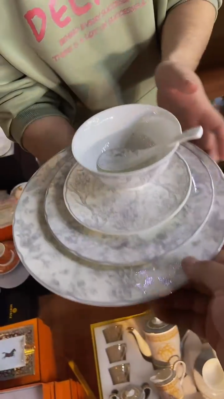 【闪购商品】鸿辉家品牌瓷器，京东包邮！