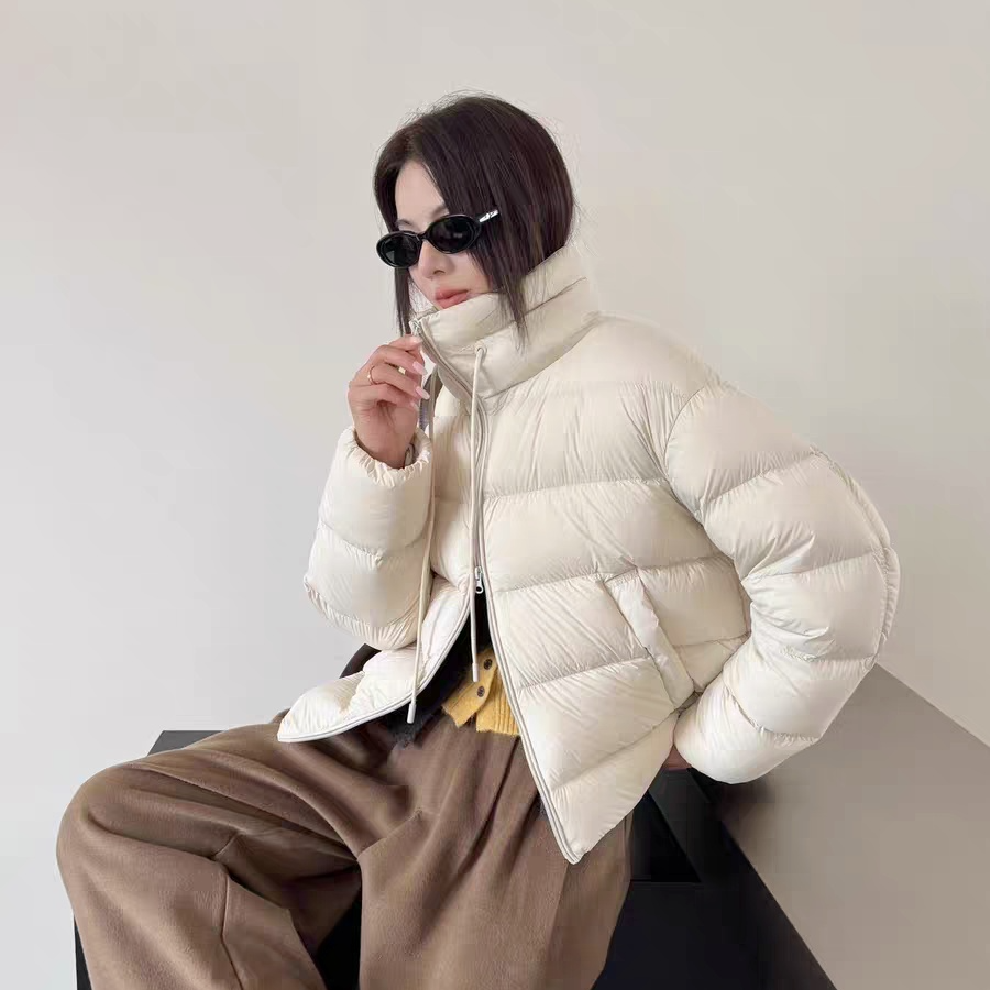 2025年新款短款小个子韩版短款女士女款冬季羽绒服