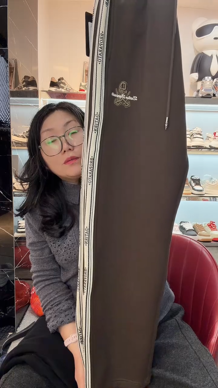 豆**比DA  大地色  31 