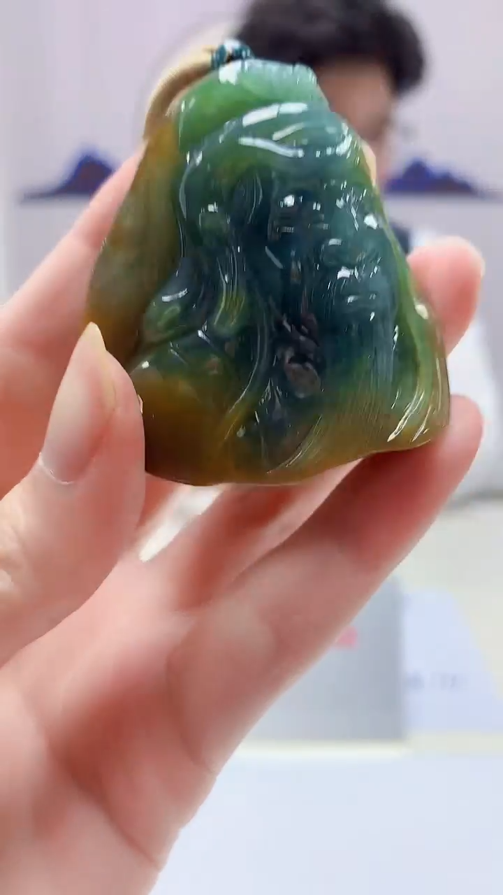 【闪购商品】定制翡翠未镶嵌4688zm-毛货挂件21关公