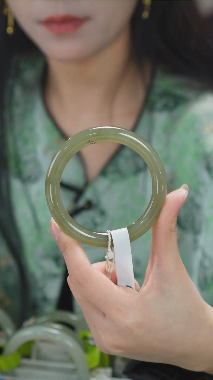 【闪购商品】和田玉手镯未镶嵌129【柚子来啦】和田玉拍一发一57