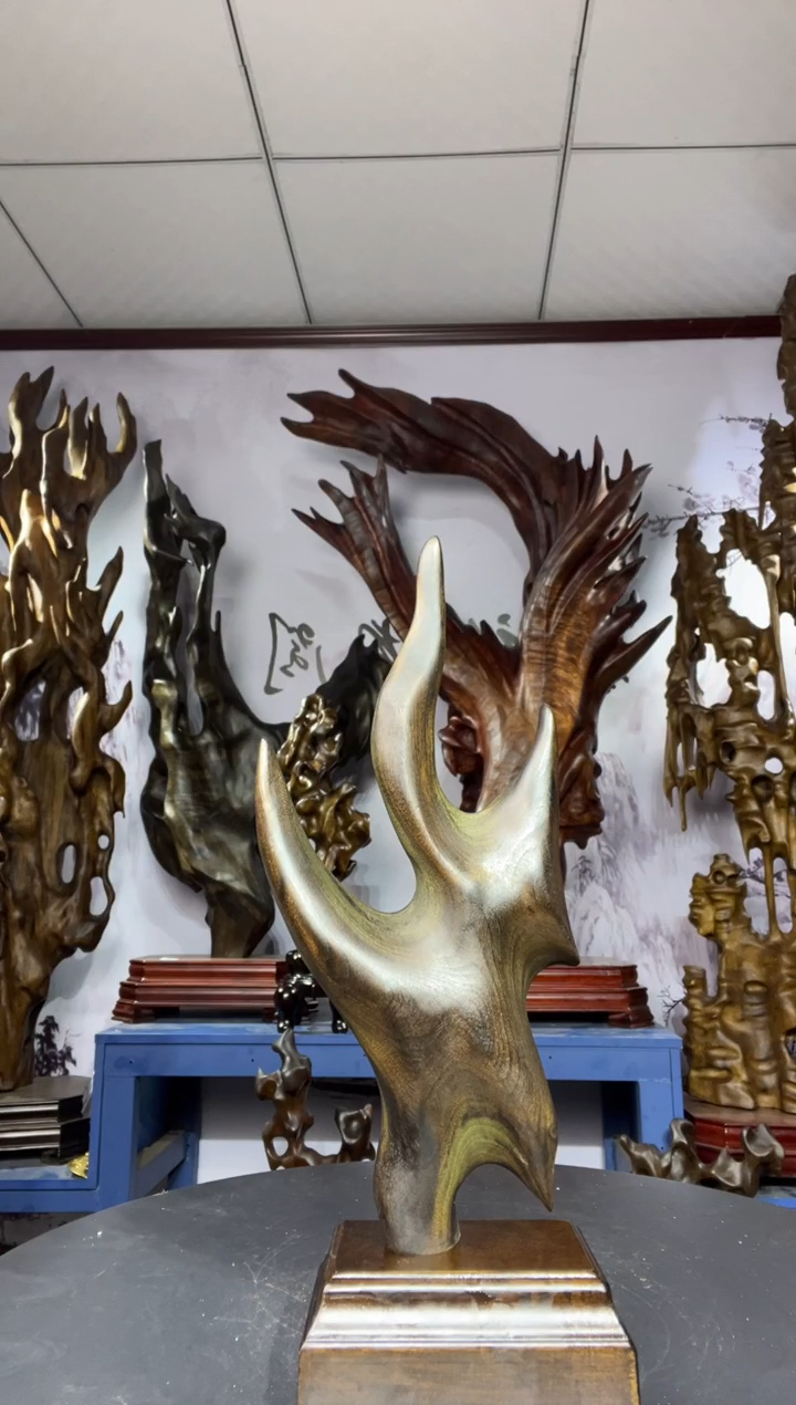 金丝楠木雕款浙****司金丝楠木工艺品摆件