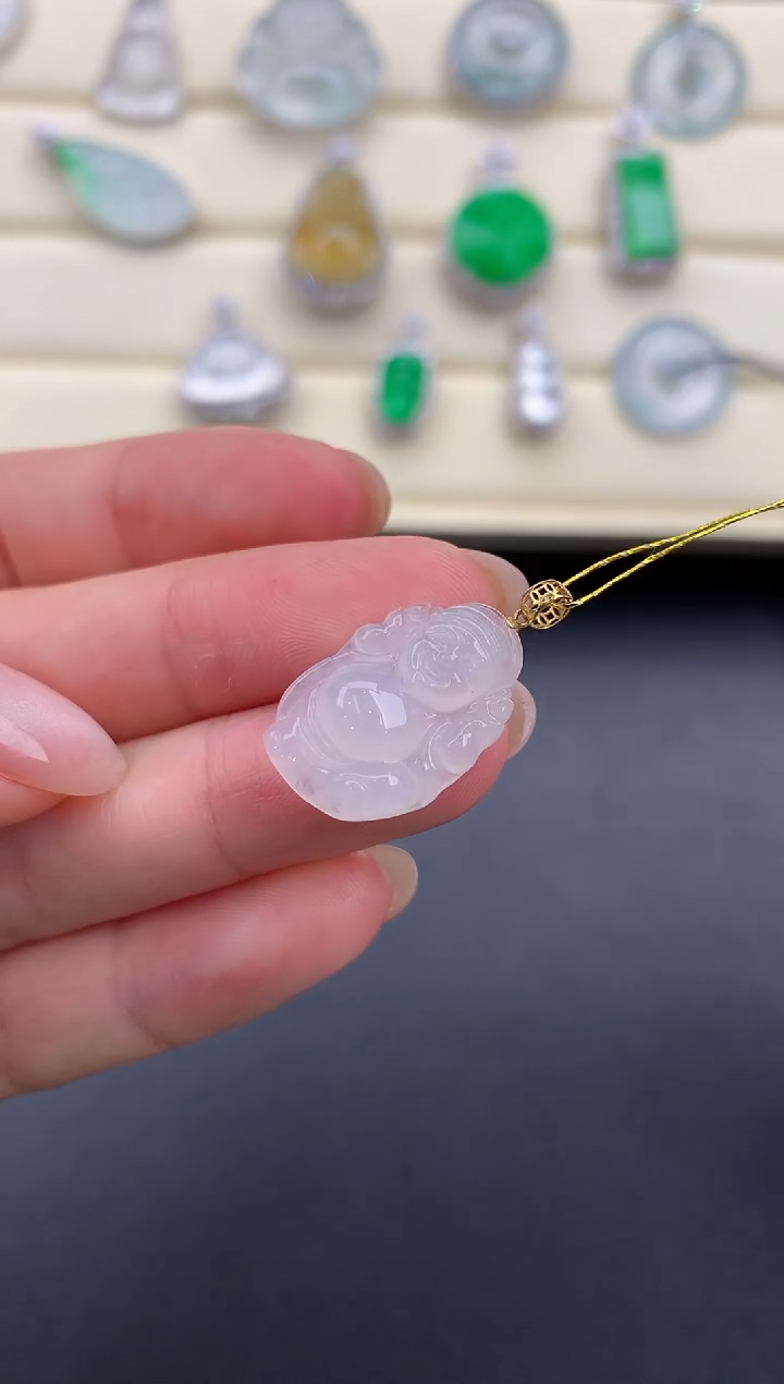 【闪购商品】翡翠颈饰18K金镶嵌D688    