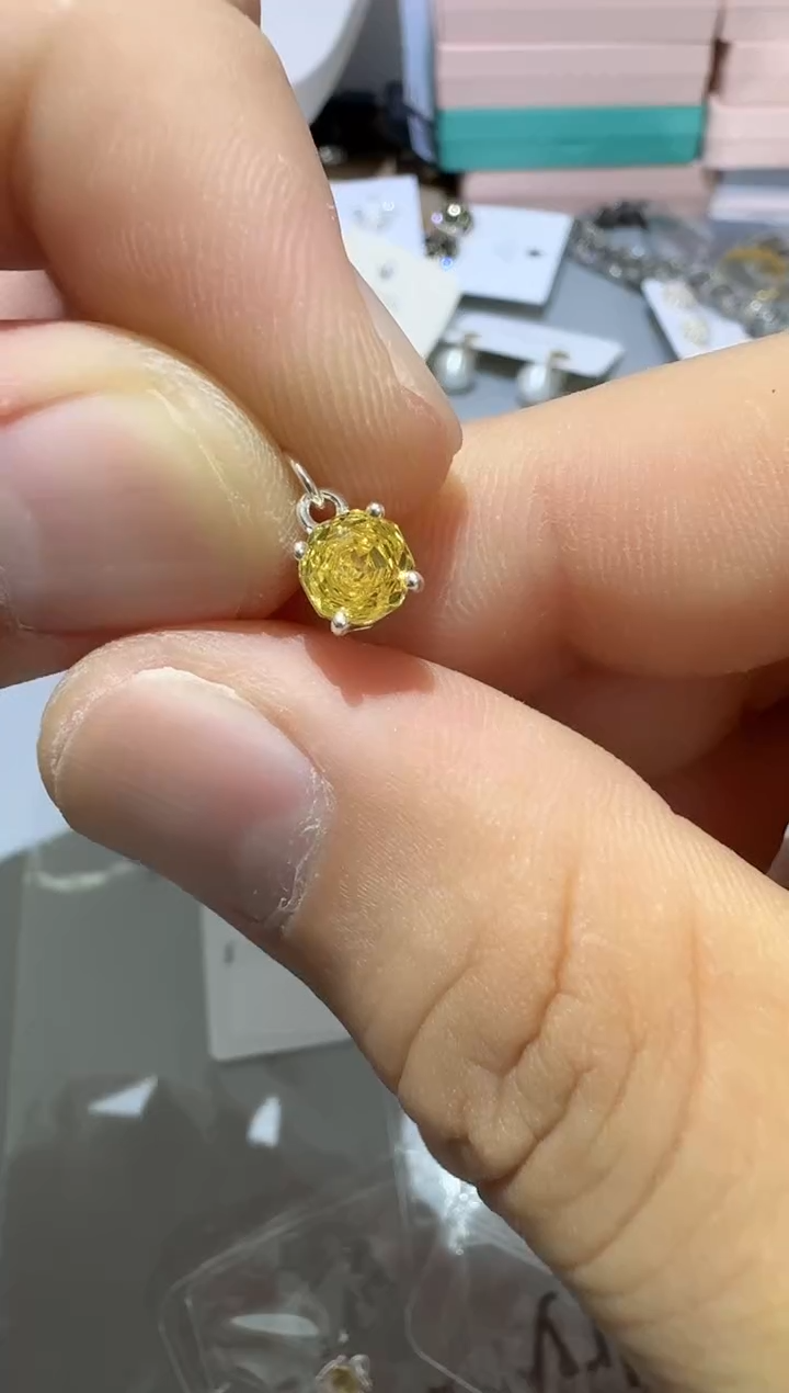 吊坠925银合成立方氧化锆B157