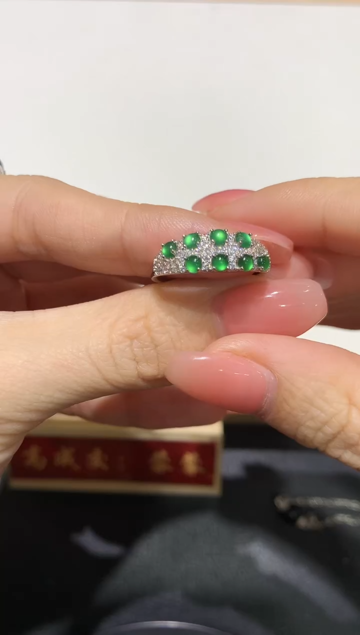 【闪购商品】翡翠吊坠(不含链)银S925镶嵌1多人多样性随机发货1件