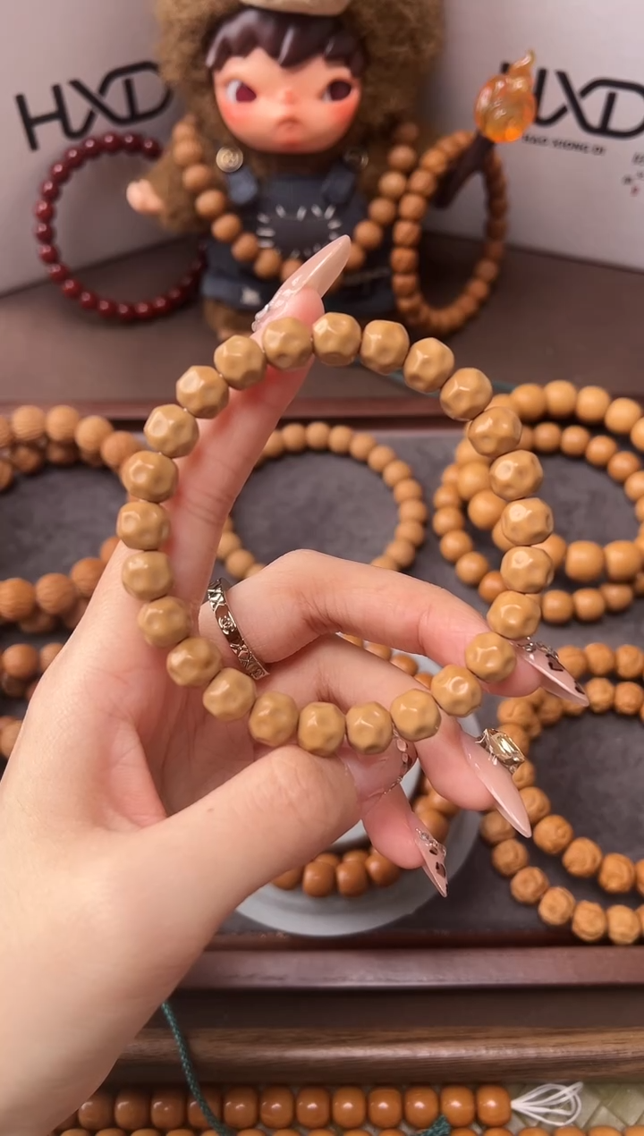 手串猴头核桃9+方糖奶酪 精工雕刻 全品无暇