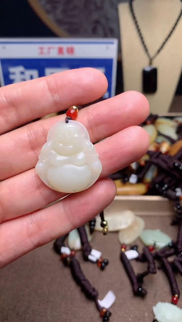 【闪购商品】和田玉颈饰未镶嵌1