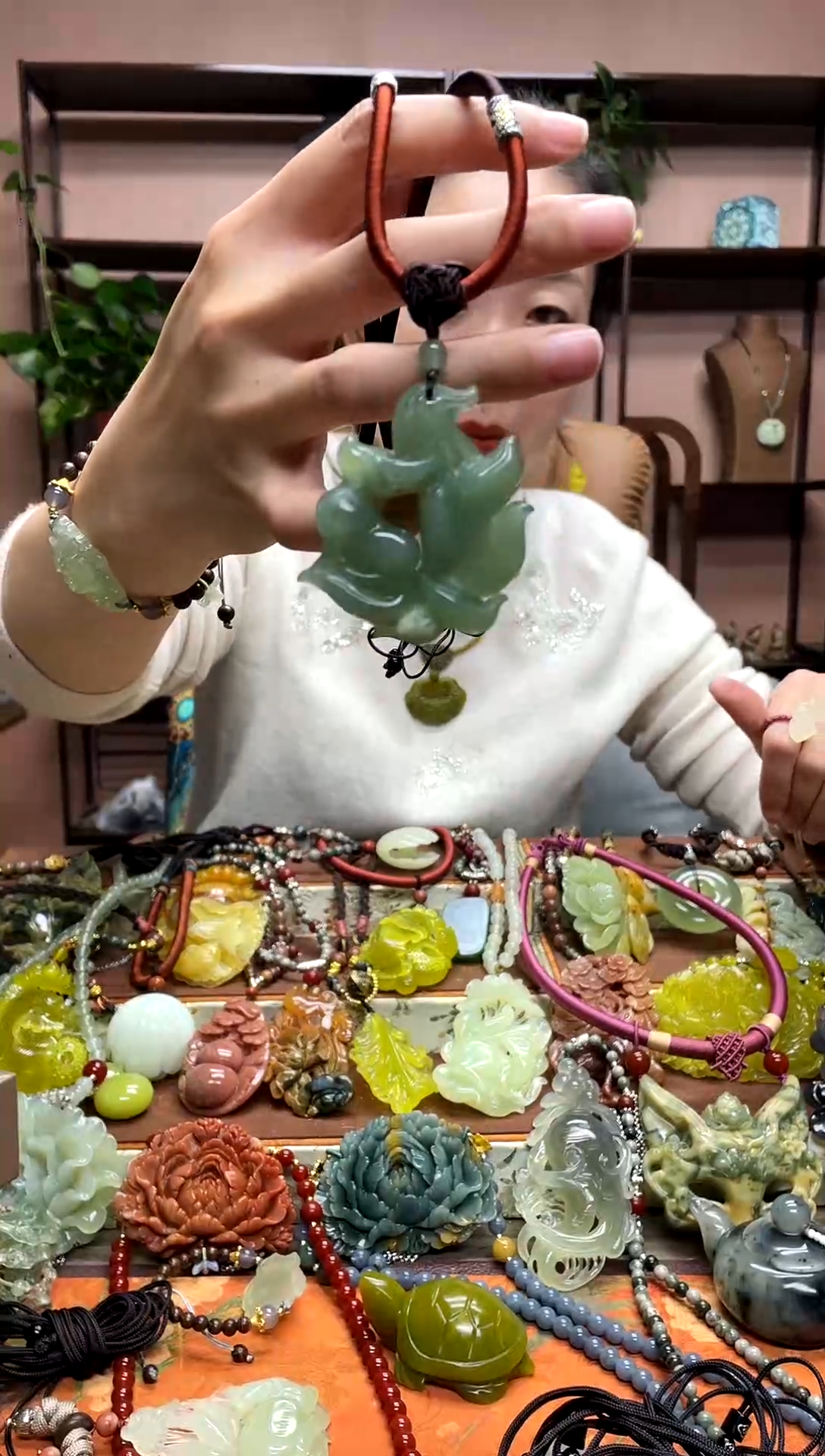 未镶嵌岫玉吊坠·