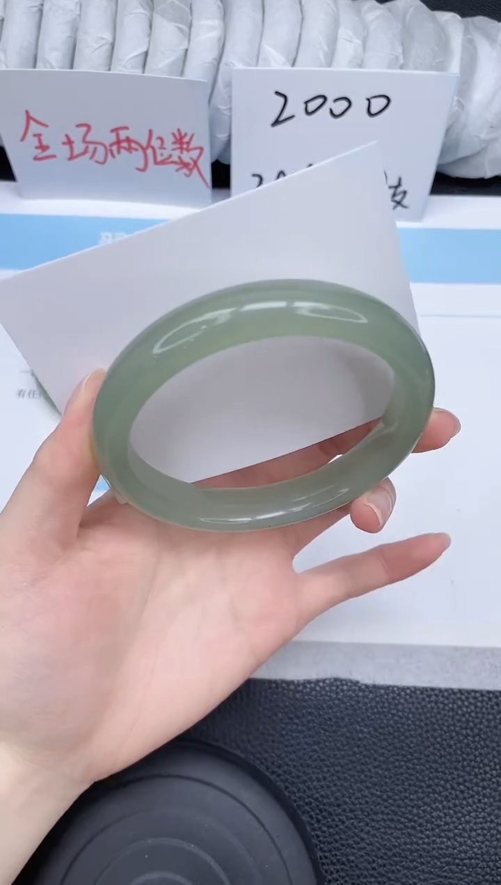 未镶嵌手镯石英质玉21-66