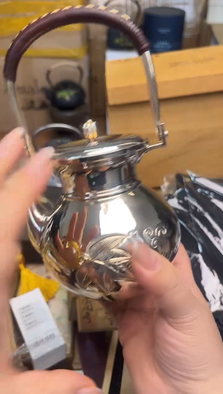 茶壶紫砂薇****品cp+7777777777