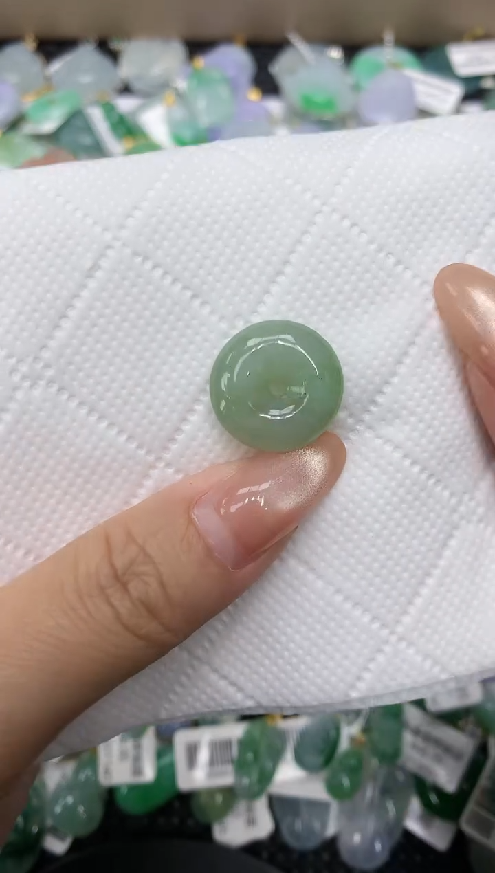 颈饰未镶嵌翡翠货百元以下同包裹多件发出的只收取一单运费