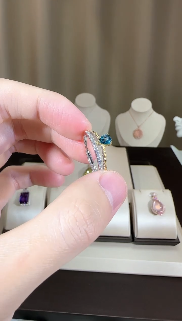【闪购商品】托帕石戒指银S925镶嵌3*5mm