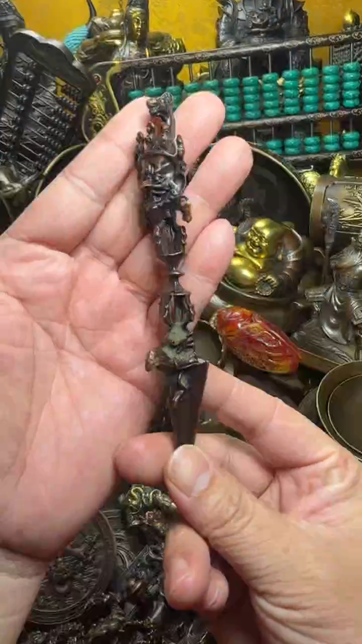 铜器摆件收收藏藏