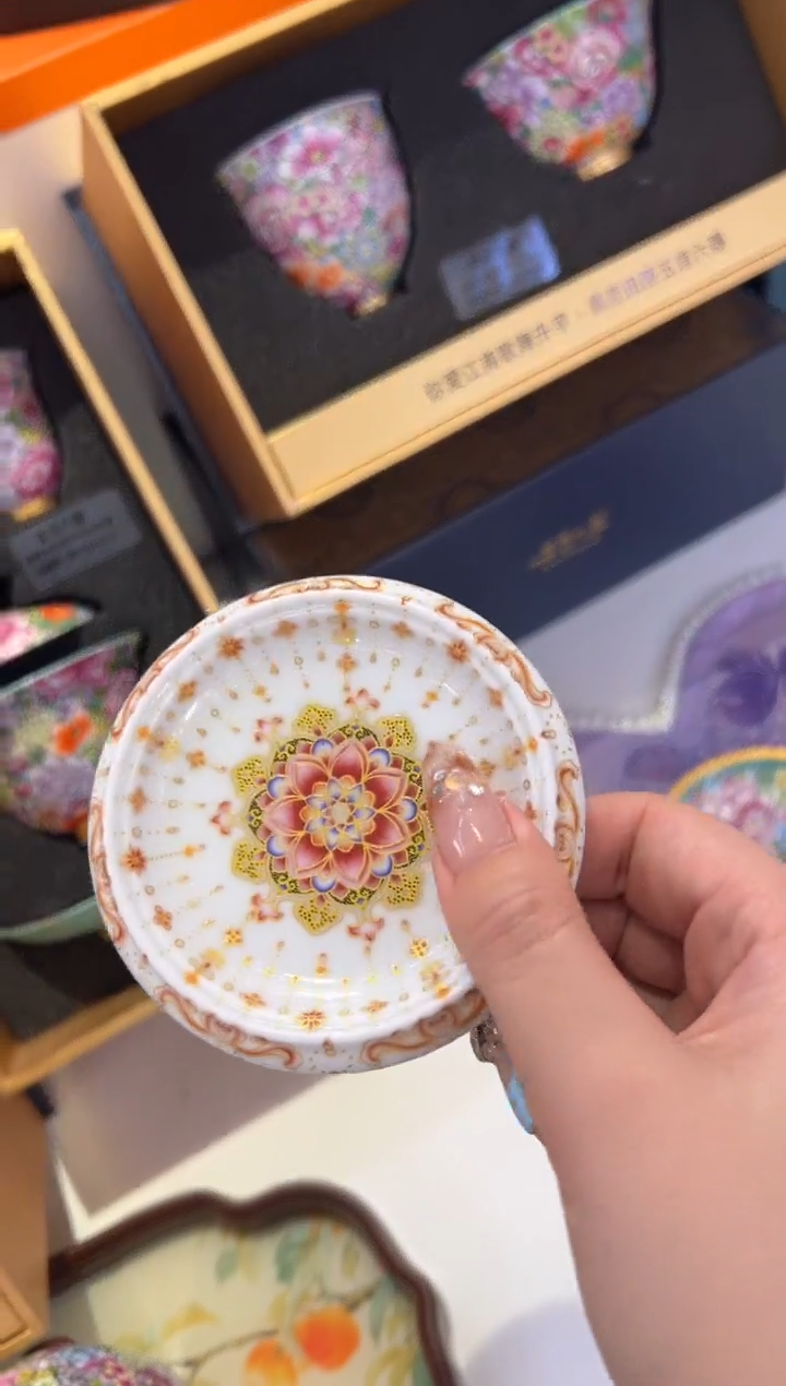 瓷片小乔闪购链接