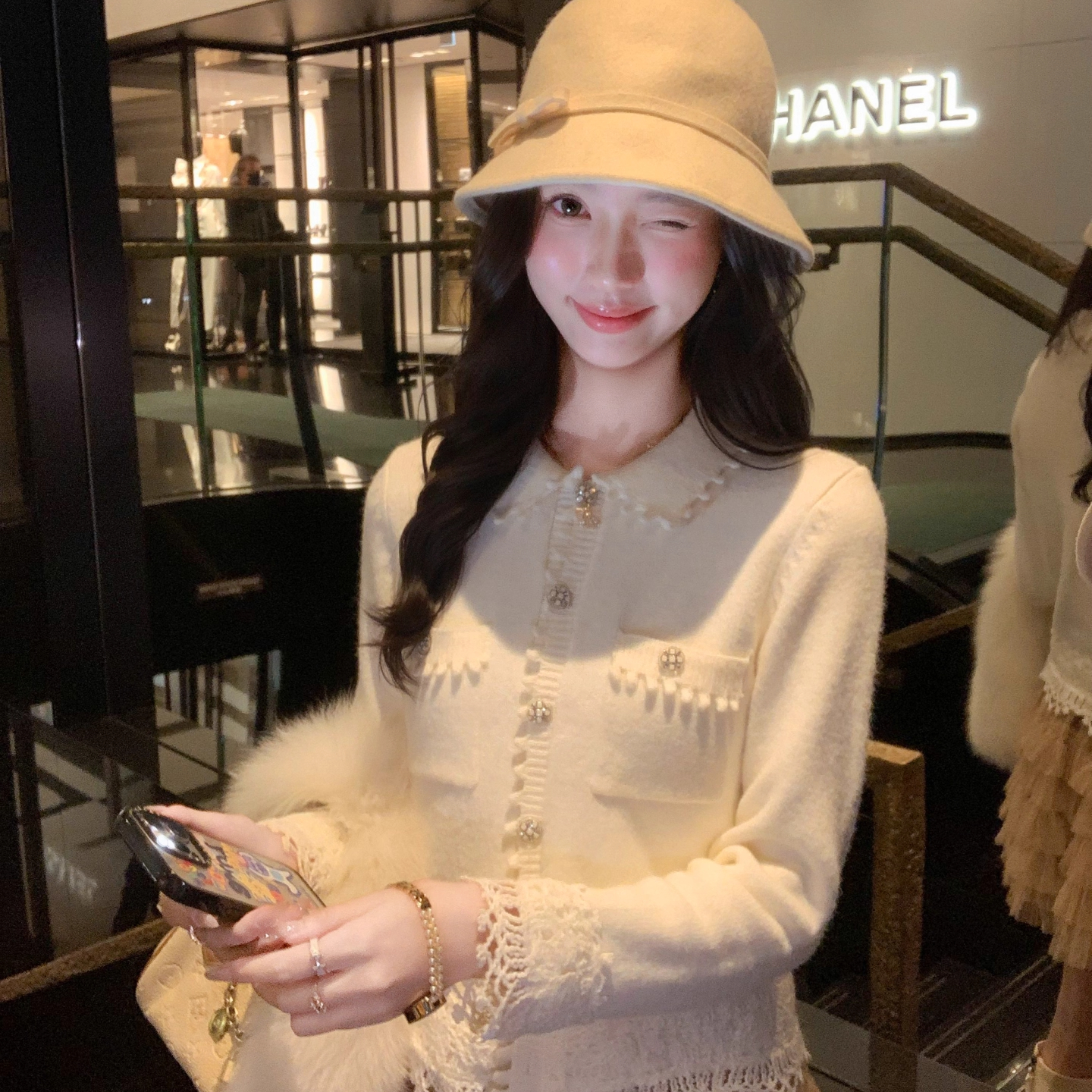 鱼兔子的兔子上衣开衫针织衫秋冬长袖女装时尚秋季设计感气质网红