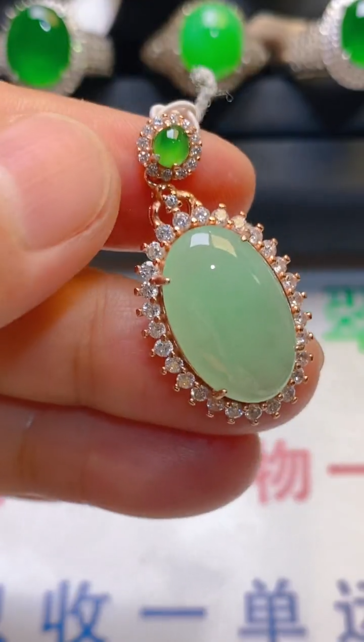 【闪购商品】翡翠耳饰银S925镶嵌天然A货翡翠1