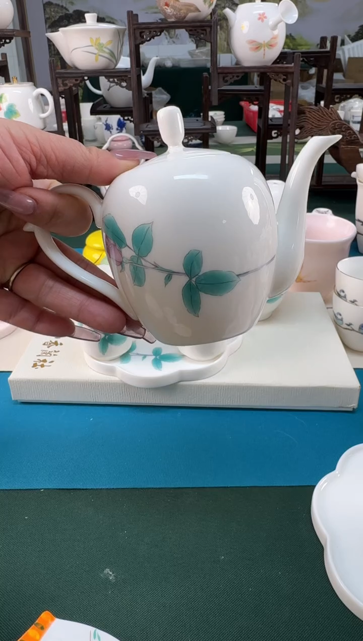 【闪购商品】瓷器 ······.......