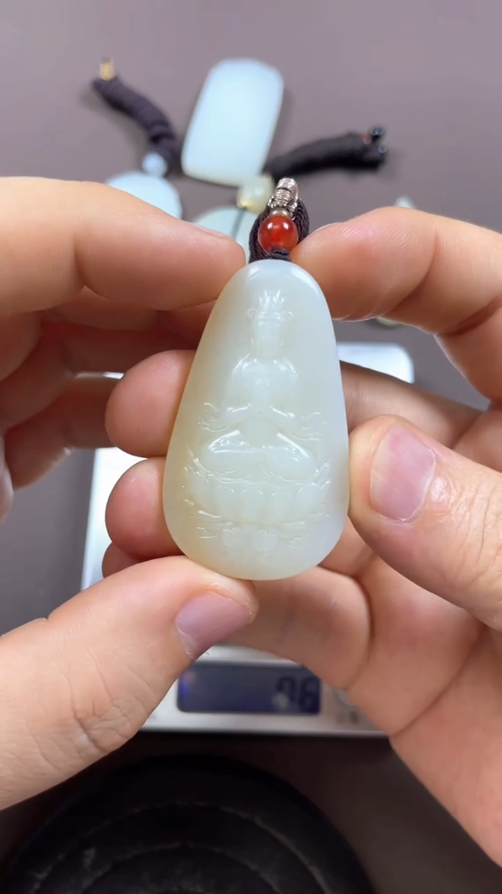 【闪购商品】和田玉颈饰未镶嵌1