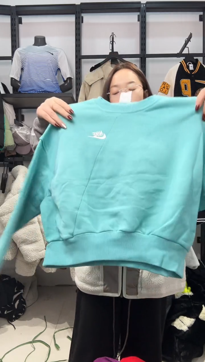 2247闪购编码 Nike/Jordan运动卫衣裤以直播间过款为准 尺码·135