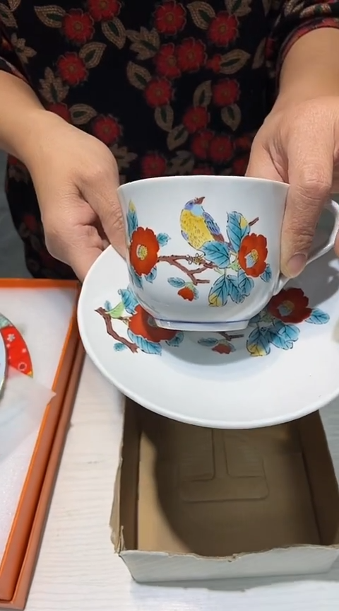 瓷片生活的本意是开心啊@@1