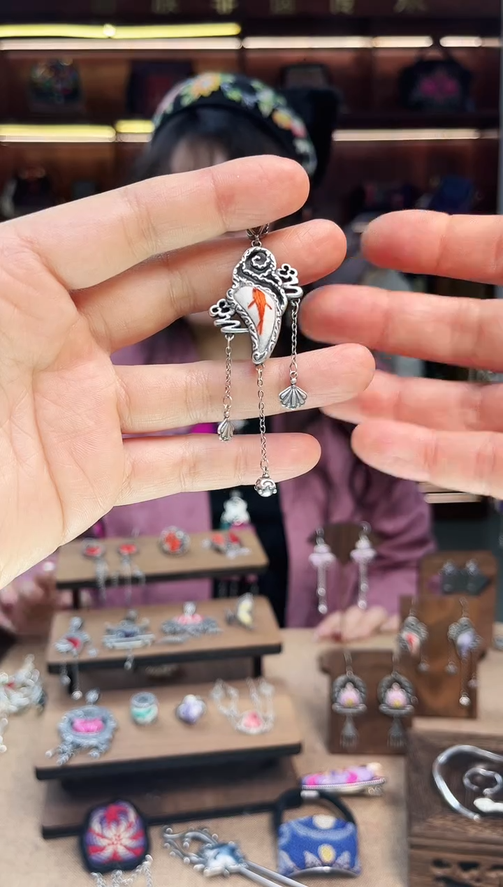 【闪购商品】织绣1977黔东南苗族刺绣