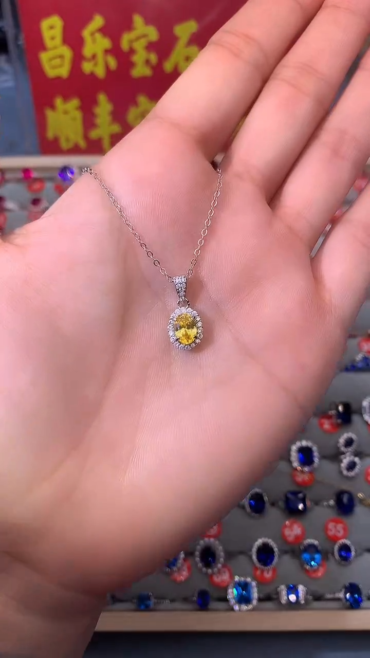 【闪购商品】黄晶吊坠(赠链)银S925镶嵌11111