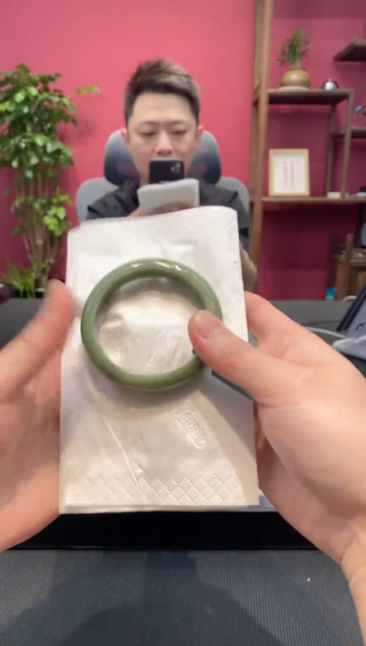 【闪购商品】翡翠手镯未镶嵌00004828
