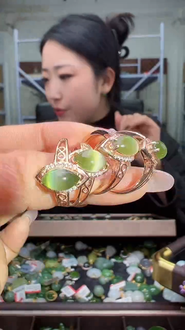 颈饰银S925镶嵌和田玉（多样性发货.发其一)12.30.88