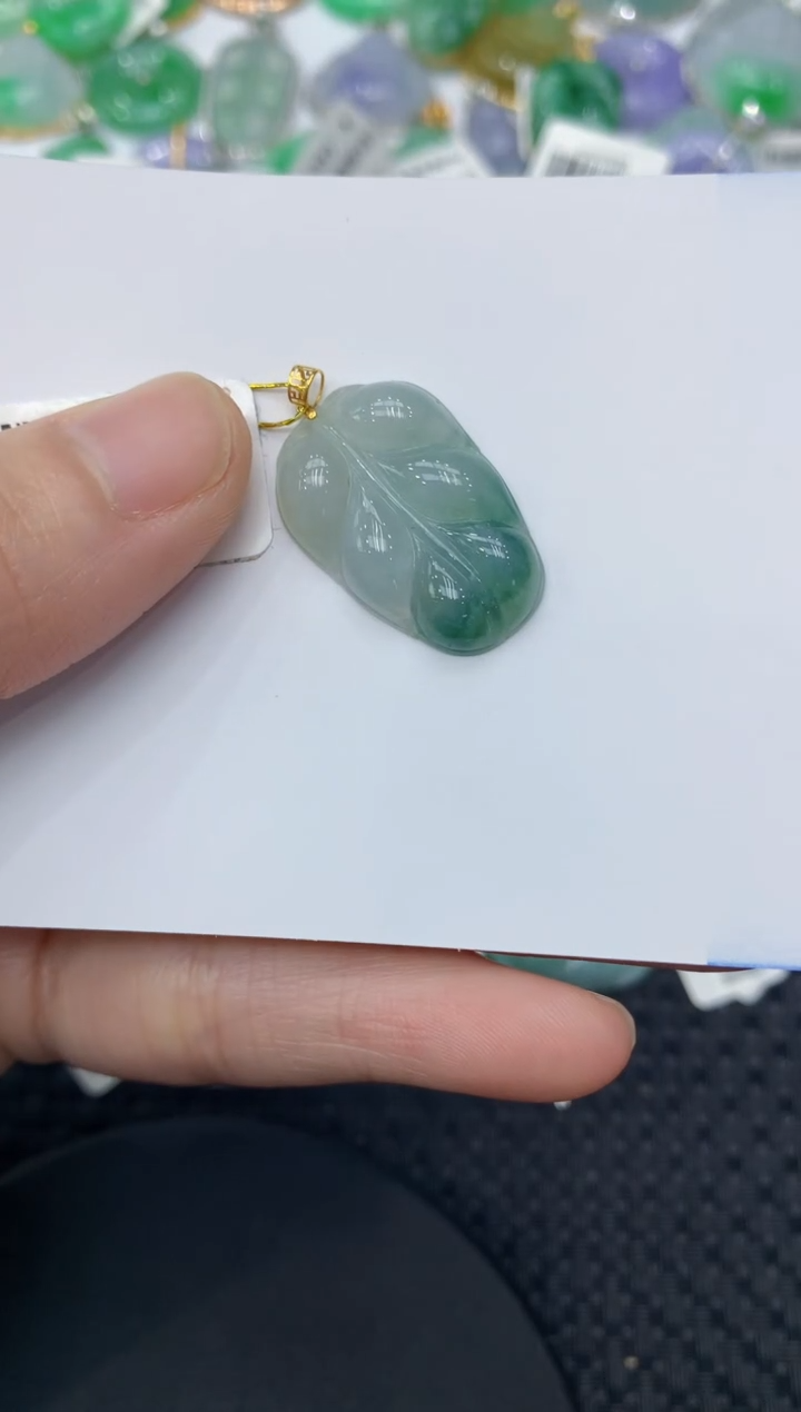 【闪购商品】翡翠颈饰18K金镶嵌11111111111