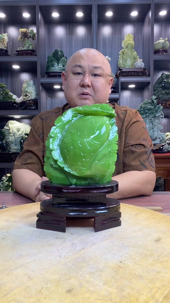 玉江****姐 玉岫岩料手工雕刻装饰摆件居家送礼一物一图精品摆件