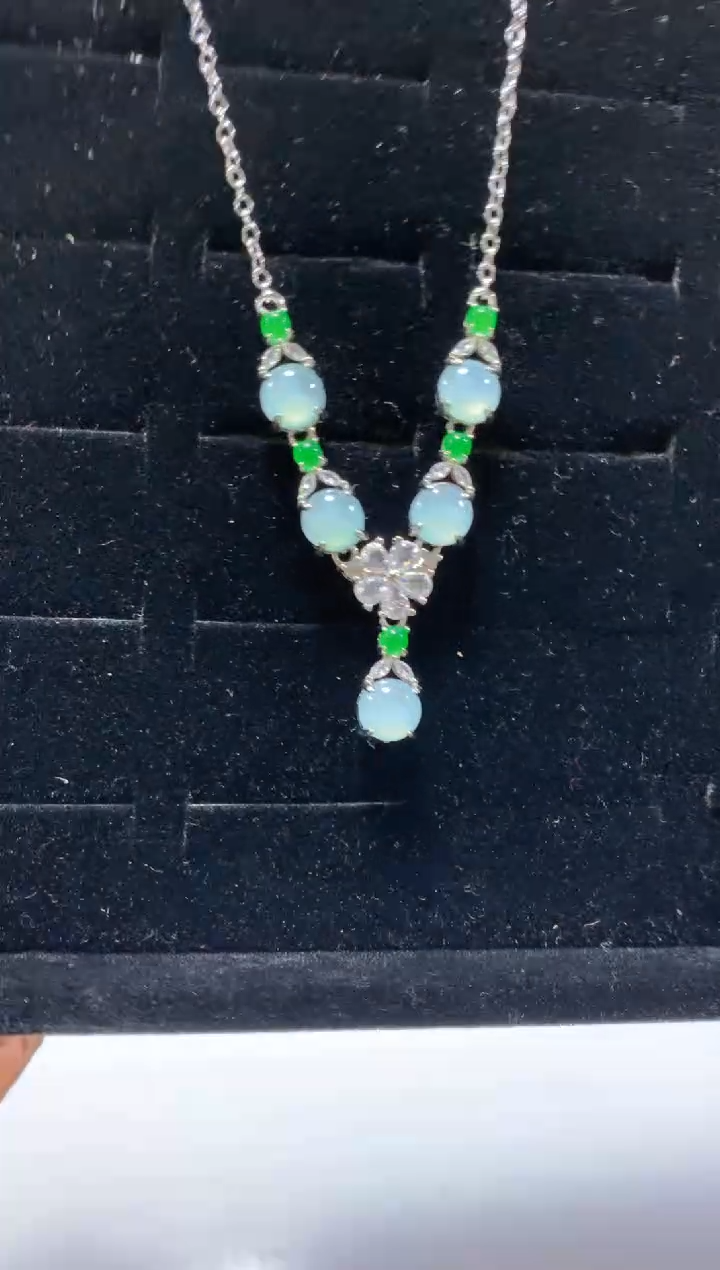 颈饰未镶嵌翡翠多样性发一