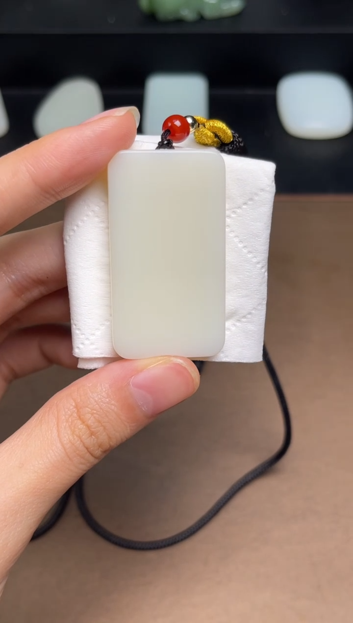 和田玉未镶嵌颈饰31