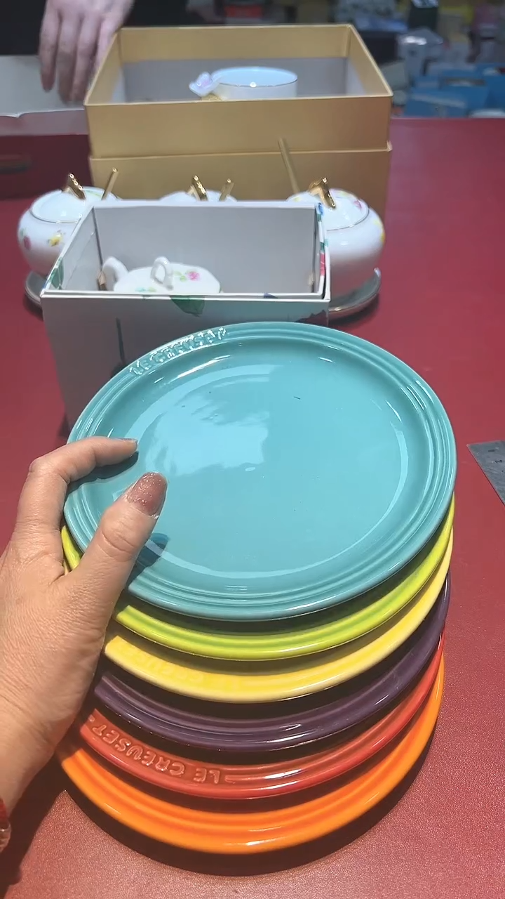 【闪购商品】瓷片锅碗瓢彭一件不剩