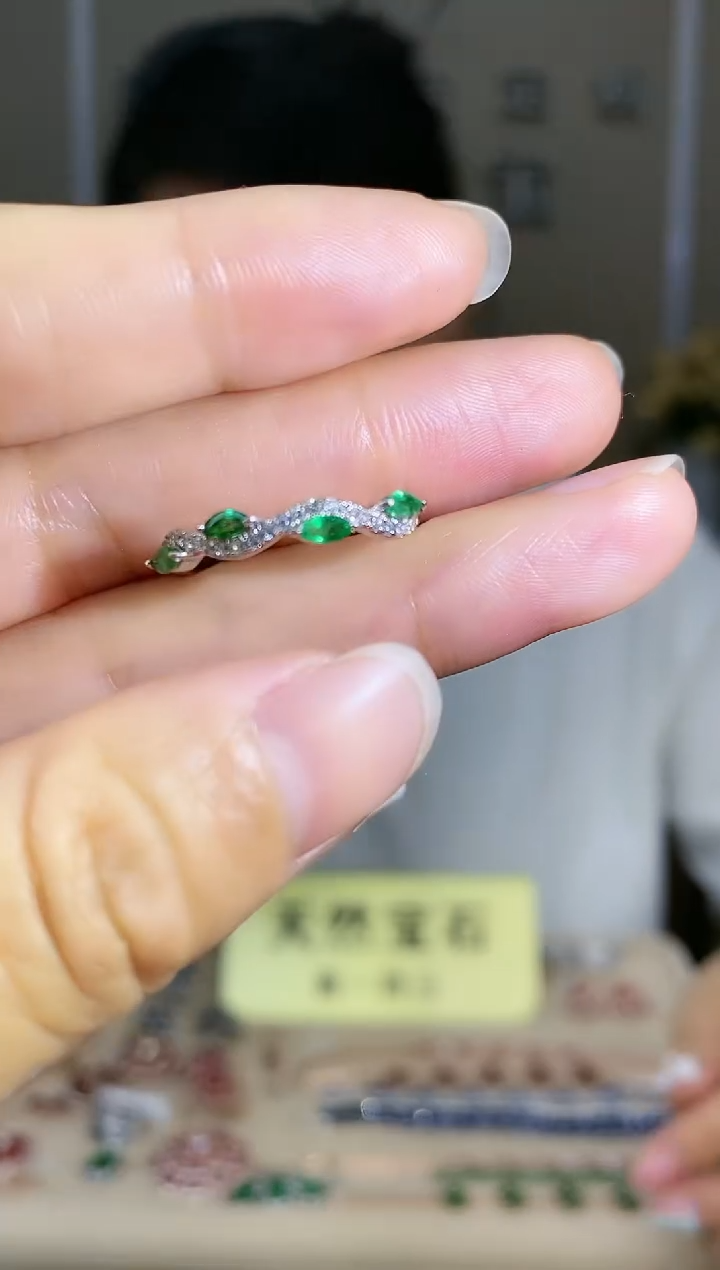 【闪购商品】祖母绿手饰银S925镶嵌手饰