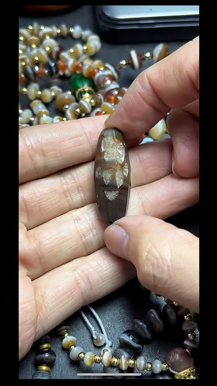 玛瑙/玉髓颈饰未镶嵌pz804-49老珠子