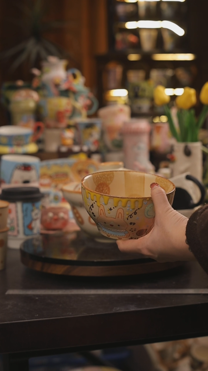 景德镇釉下彩绘设计师款式陶瓷