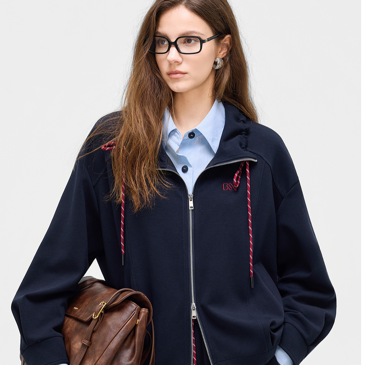 贝茜妮设计感时尚简约女2025新款秋季小个子抽绳立领卫衣秋冬