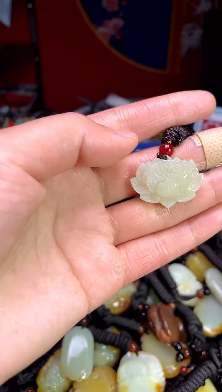 【闪购商品】和田玉颈饰未镶嵌12312