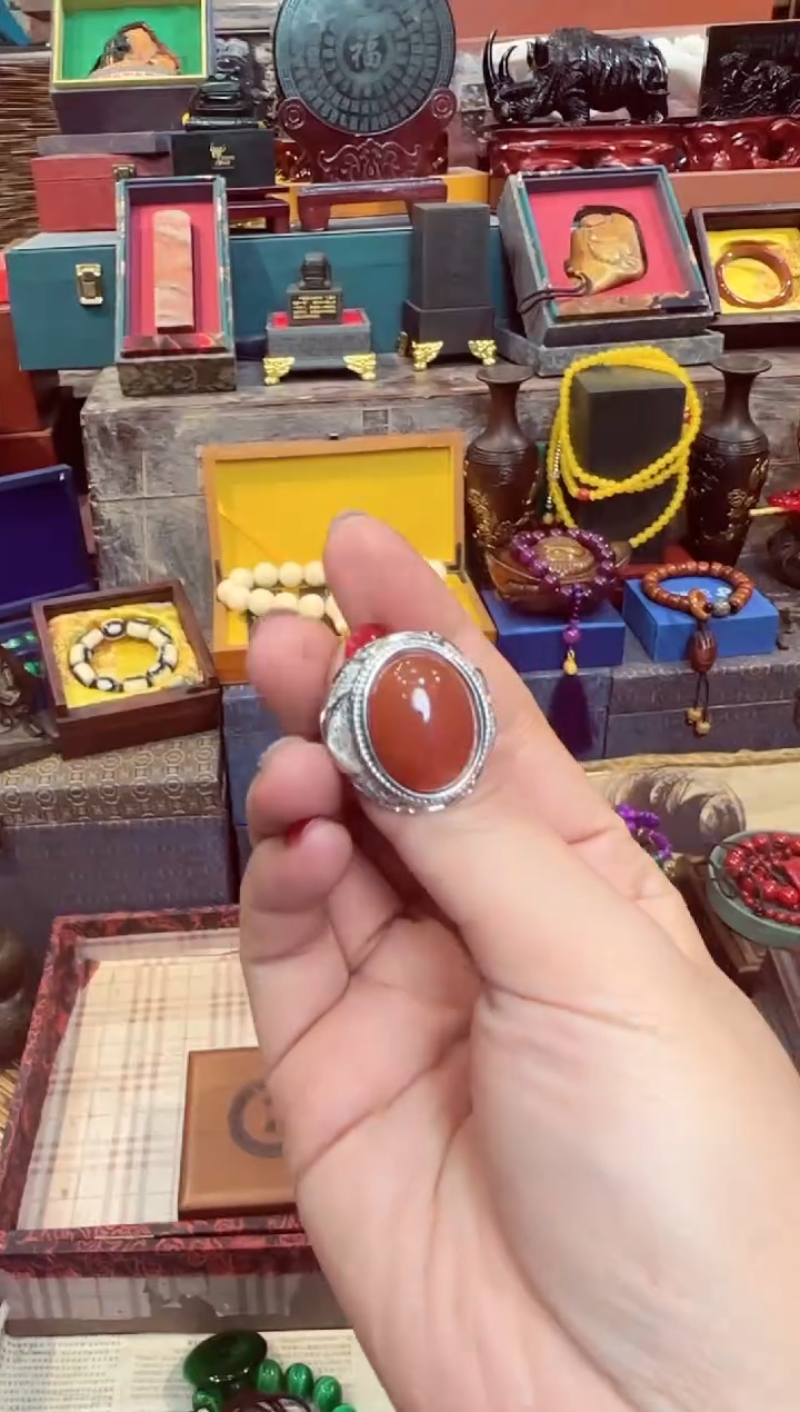 【闪购商品】南红玛瑙戒指合金