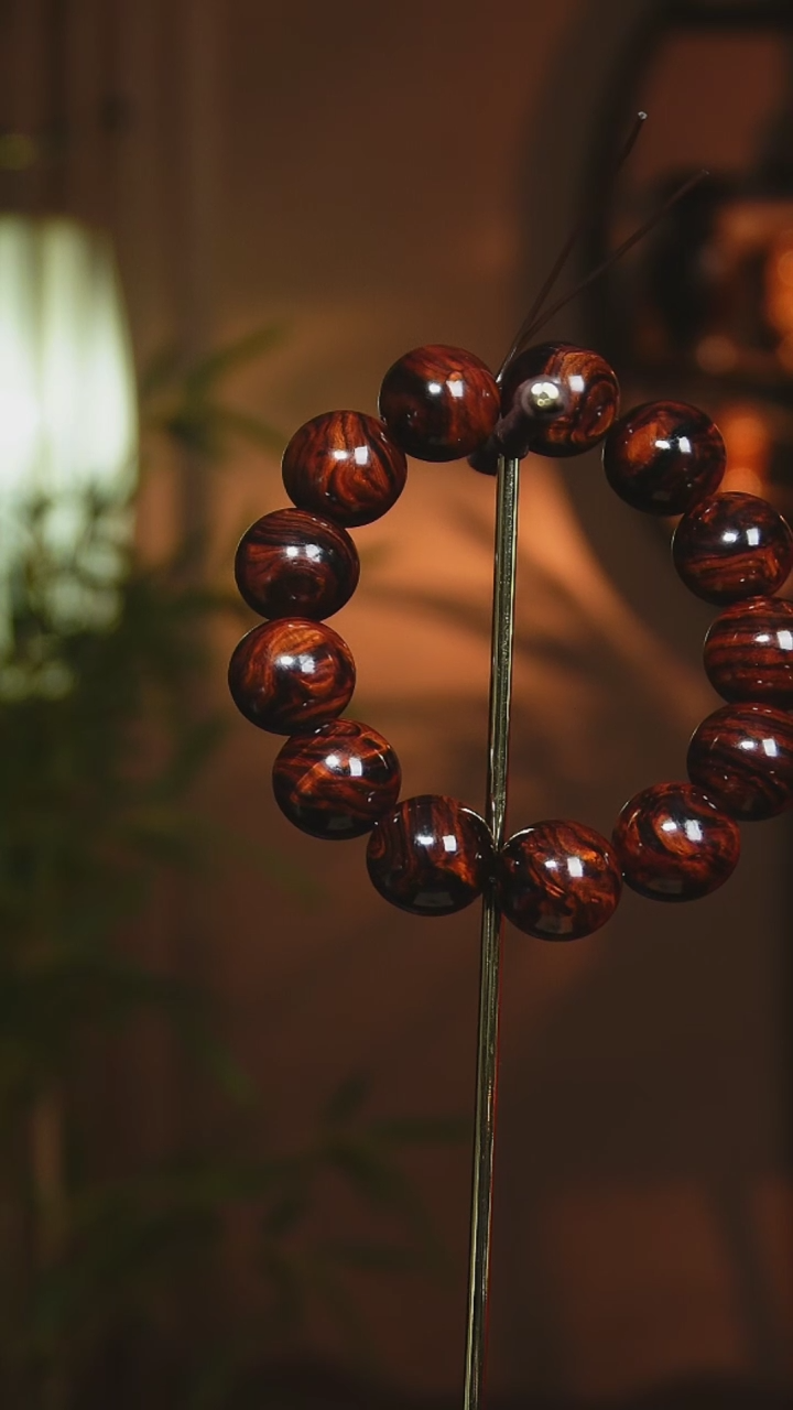 【闪购商品】黄花梨/降香黄檀手串/手链海南黄花梨1.8cm大黑线水波