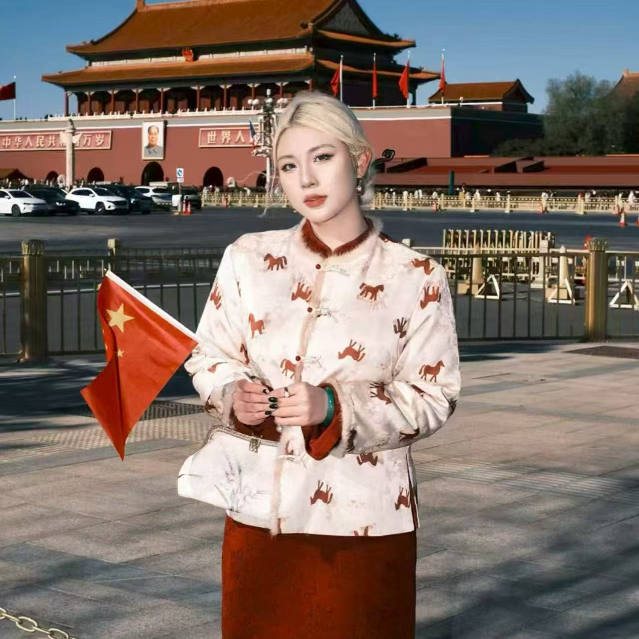 Tian : 马年战袍新中式外套女秋冬棉服套装