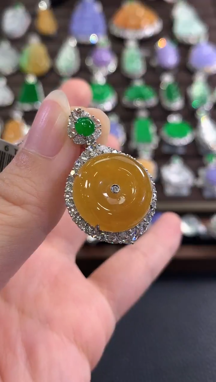 18K金镶嵌戒指翡翠g26 