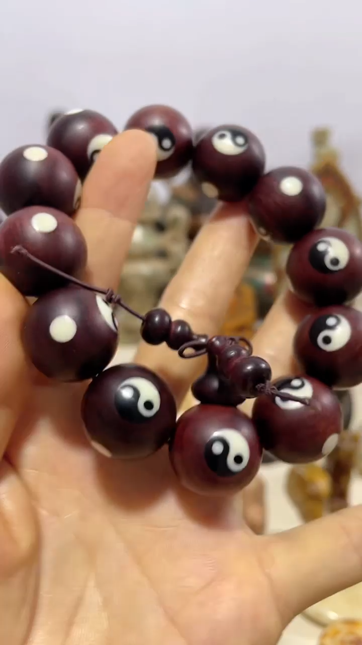 18号男女通用紫檀木手链