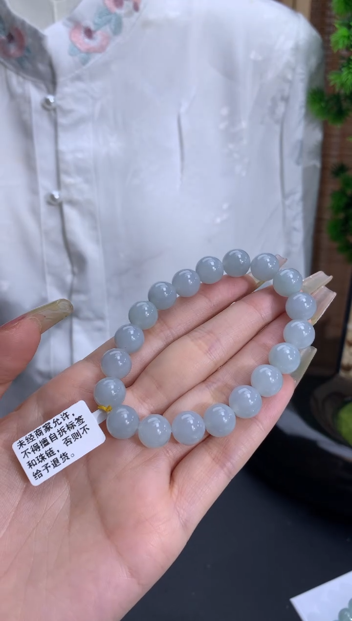 【闪购商品】翡翠手链未镶嵌卡10.1mm