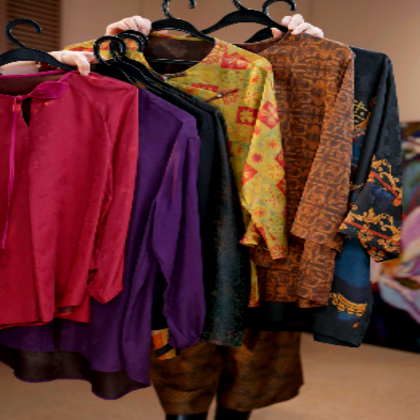 欧非特老板补贴价；孤品上衣数量不多