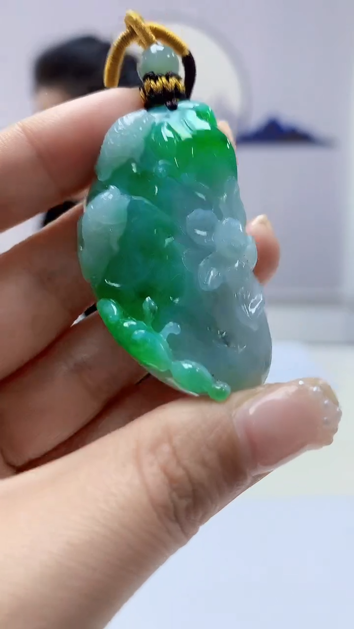 【闪购商品】定制翡翠未镶嵌4902ms-毛货6荷叶鱼